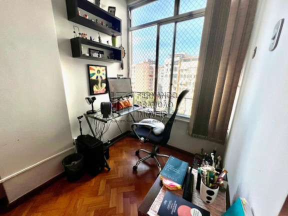 Imagem Imóvel com 2 Quartos à Venda, 59 m² em Copacabana - Rio De Janeiro Imagem Imóvel com 2 Quartos à Venda, 59 m² em Copacabana - Rio De Janeiro