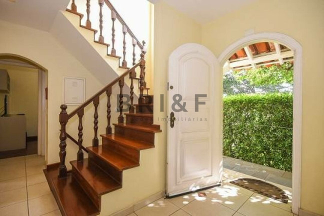 Imagem Casa com 4 Quartos à Venda, 211 m² em Jardim Londrina - São Paulo Imagem Casa com 4 Quartos à Venda, 211 m² em Jardim Londrina - São Paulo