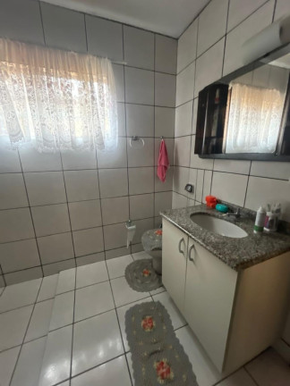 Imagem Casa com 2 Quartos à Venda, 221 m² em Nações - Fazenda Rio Grande Imagem Casa com 2 Quartos à Venda, 221 m² em Nações - Fazenda Rio Grande