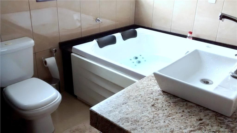 Imagem Sobrado com 5 Quartos à Venda, 195 m² em Jardim Suzano - Suzano Imagem Sobrado com 5 Quartos à Venda, 195 m² em Jardim Suzano - Suzano