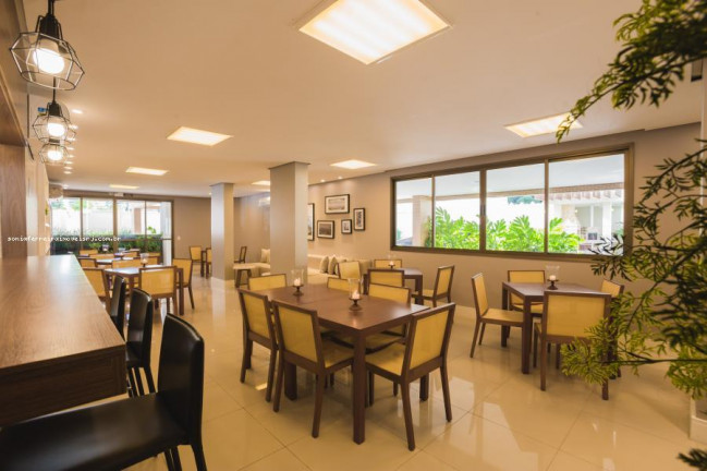Imagem Apartamento com 3 Quartos à Venda, em Freguesia - Rio De Janeiro Imagem Apartamento com 3 Quartos à Venda, em Freguesia - Rio De Janeiro