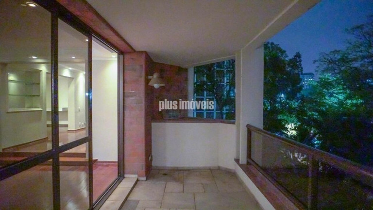 Imagem Apartamento com 3 Quartos à Venda, 300 m² em Jardim Europa - São Paulo Imagem Apartamento com 3 Quartos à Venda, 300 m² em Jardim Europa - São Paulo