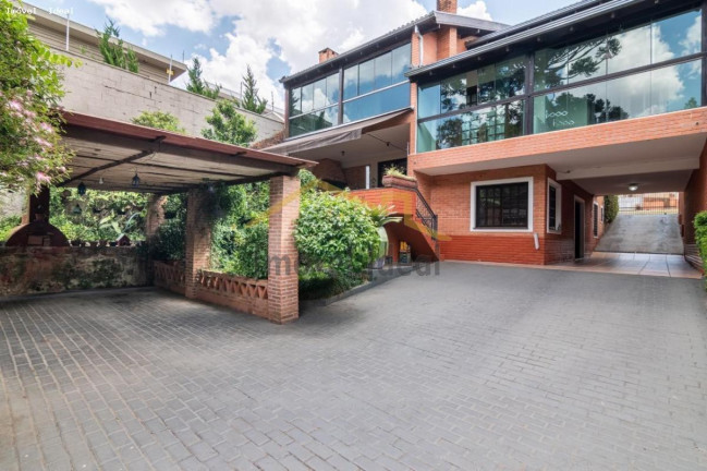Imagem Casa com 5 Quartos à Venda, 452 m² em Vista Alegre - Curitiba