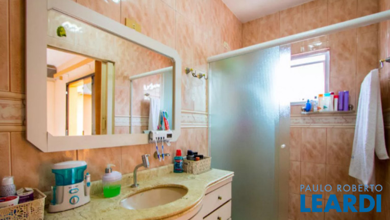 Imagem Sobrado com 3 Quartos à Venda, 218 m² em Vila Floresta - Santo André Imagem Sobrado com 3 Quartos à Venda, 218 m² em Vila Floresta - Santo André