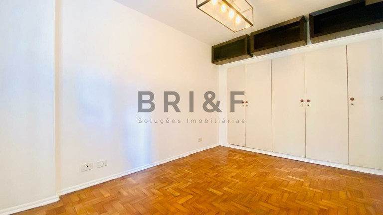 Imagem Apartamento com 3 Quartos à Venda, 110 m² em Moema - São Paulo