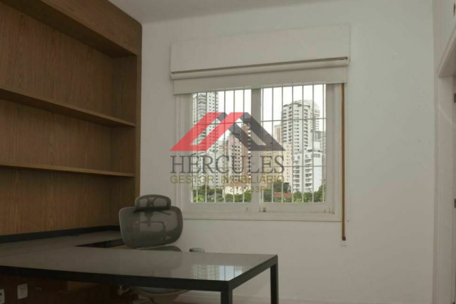 Imagem Sobrado com 12 Quartos à Venda, 280 m² em Pacaembu - São Paulo