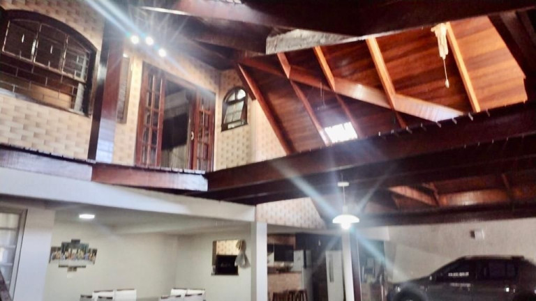 Imagem Casa com 3 Quartos à Venda, 364 m² em Campo Comprido - Curitiba Imagem Casa com 3 Quartos à Venda, 364 m² em Campo Comprido - Curitiba