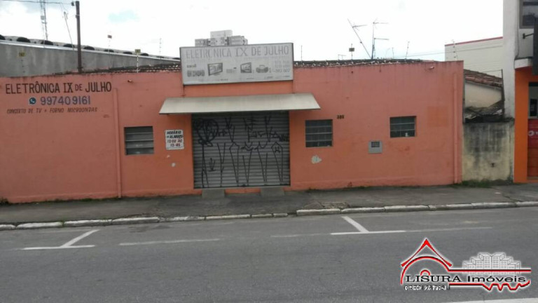 Ponto Comercial à Venda, 350 m² em Centro - Jacareí