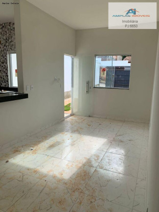 Imagem Casa com 2 Quartos à Venda, 58 m² Imagem Casa com 2 Quartos à Venda, 58 m²