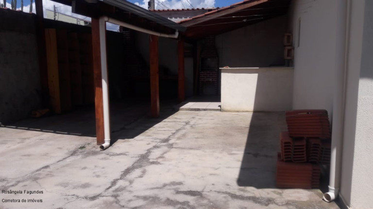 Imagem Casa com 2 Quartos à Venda, 90 m² em Jardim Kennedy - Poços De Caldas