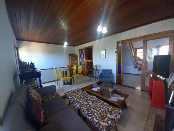Imagem Casa com 3 Quartos à Venda, 140 m² em Iucas - Teresópolis Imagem Casa com 3 Quartos à Venda, 140 m² em Iucas - Teresópolis