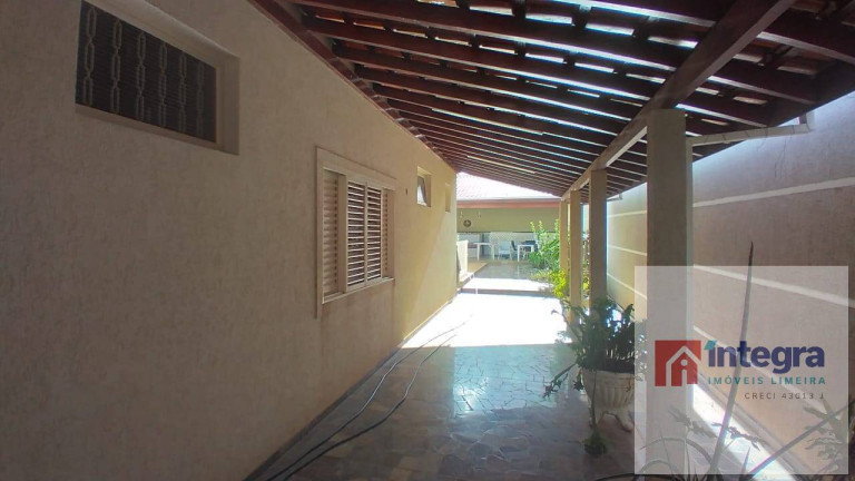 Imagem Casa com 4 Quartos à Venda, 358 m² em Vila Cristóvam - Limeira Imagem Casa com 4 Quartos à Venda, 358 m² em Vila Cristóvam - Limeira