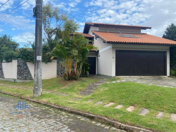 Casa com 4 Quartos à Venda, 239 m² em Itacorubi - Florianópolis