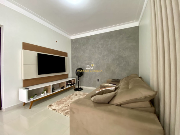 Imagem Casa com 3 Quartos à Venda, 220 m² em Belvedere - Patos De Minas