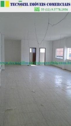 Imagem Imóvel Comercial para Alugar, 2.000 m² em Jardim Leda (fazendinha) - Santana De Parnaíba
