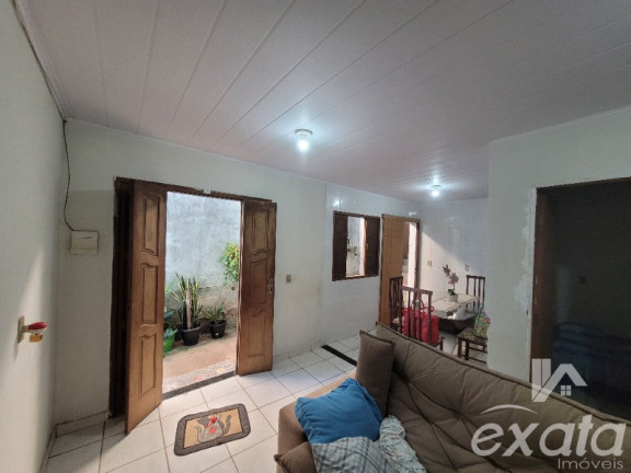 Imagem Casa com 2 Quartos para Alugar ou Temporada, 80 m² em Nova Carapina I - Serra