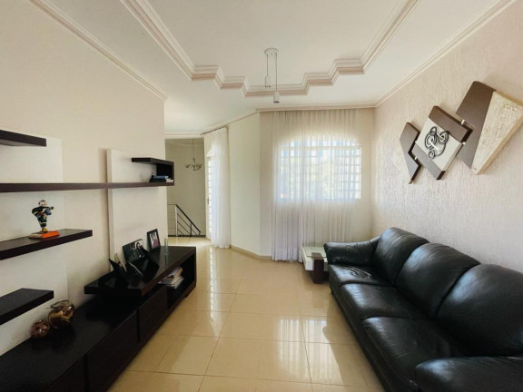 Imagem Casa com 3 Quartos à Venda, 595 m² em Setor Habitacional Vicente Pires - Brasília Imagem Casa com 3 Quartos à Venda, 595 m² em Setor Habitacional Vicente Pires - Brasília
