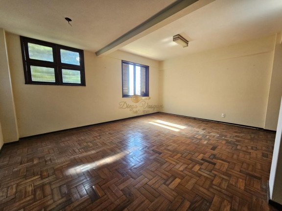 Imagem Casa com 4 Quartos à Venda, 320 m² em Parque Do Ingá - Teresópolis Imagem Casa com 4 Quartos à Venda, 320 m² em Parque Do Ingá - Teresópolis