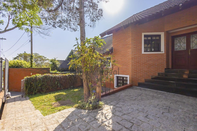 Imagem Casa com 5 Quartos à Venda, 452 m² em Vista Alegre - Curitiba