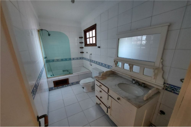 Imagem Imóvel com 2 Quartos à Venda, em Centro Histórico - Porto Alegre Imagem Imóvel com 2 Quartos à Venda, em Centro Histórico - Porto Alegre