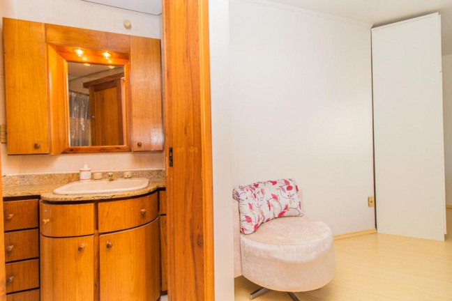 Imagem Apartamento com 3 Quartos à Venda, 95 m² em Rio Branco - Porto Alegre