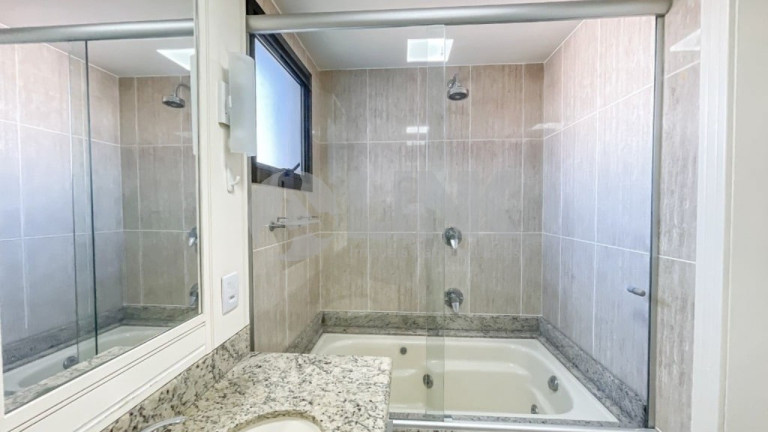Imagem Apartamento com 3 Quartos à Venda, 159 m² em Bela Vista - Porto Alegre Imagem Apartamento com 3 Quartos à Venda, 159 m² em Bela Vista - Porto Alegre