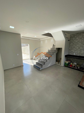 Casa com 2 Quartos à Venda, 67 m² em Jardim São Carlos - Mogi Guaçu