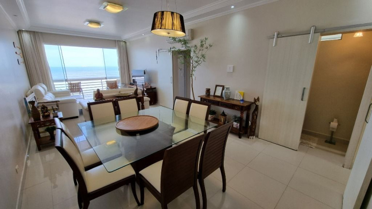Imagem Apartamento com 3 Quartos à Venda, 188 m² em Pitangueiras - Guarujá Imagem Apartamento com 3 Quartos à Venda, 188 m² em Pitangueiras - Guarujá