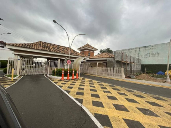 Imagem Casa de Condomínio com 3 Quartos à Venda, 300 m² em Iporanga - Sorocaba