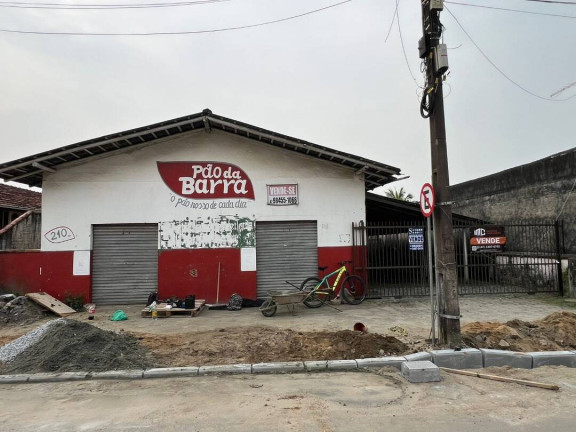 Sala Comercial à Venda, 250 m² em Centro - Balneário Barra Do Sul