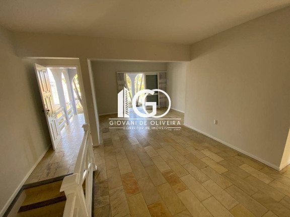 Imagem Casa com 3 Quartos à Venda, 237 m² em Operária Nova - Criciúma
