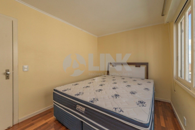 Imagem Apartamento com 3 Quartos à Venda, 133 m² em Independência - Porto Alegre Imagem Apartamento com 3 Quartos à Venda, 133 m² em Independência - Porto Alegre
