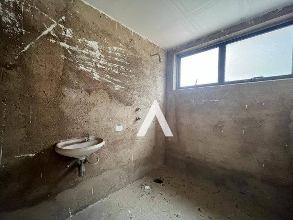 Imagem Apartamento com 5 Quartos à Venda, 256 m² em Agriões - Teresópolis