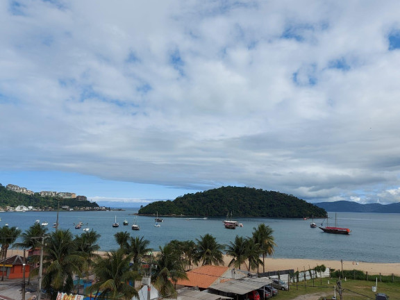 Imagem Casa com 6 Quartos à Venda, 344 m² em Conceição De Jacareí - Mangaratiba Imagem Casa com 6 Quartos à Venda, 344 m² em Conceição De Jacareí - Mangaratiba