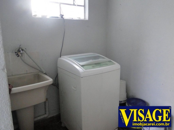 Imagem Casa com 4 Quartos à Venda, em Cecap - Jacareí Imagem Casa com 4 Quartos à Venda, em Cecap - Jacareí
