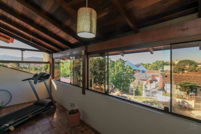 Imagem Casa com 3 Quartos à Venda, 205 m² em Tristeza - Porto Alegre