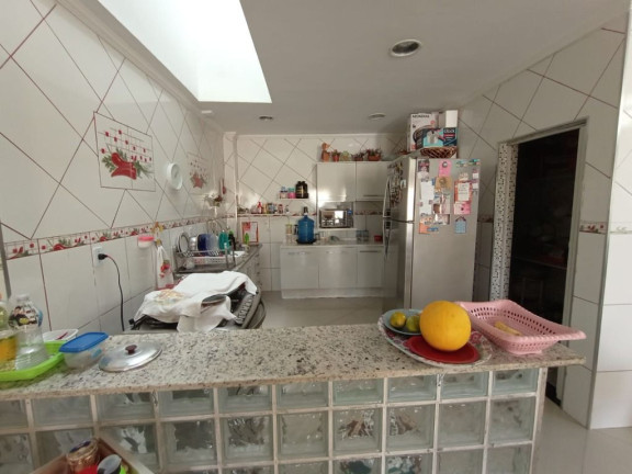Imagem Sobrado com 2 Quartos à Venda, 193 m² em Vila Acoreana - Poá Imagem Sobrado com 2 Quartos à Venda, 193 m² em Vila Acoreana - Poá