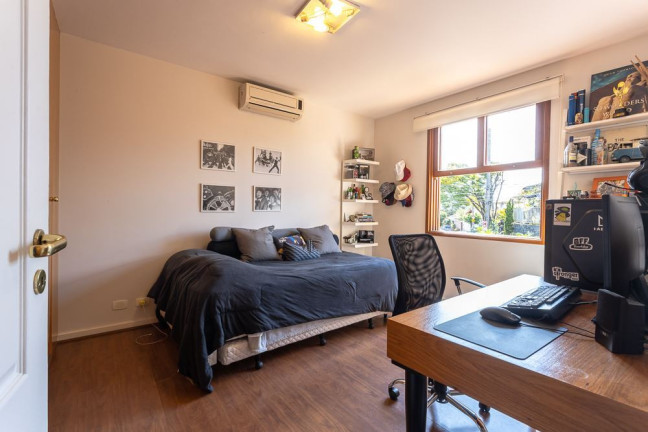 Imagem Casa com 4 Quartos à Venda,  em Jardim Leonor - São Paulo