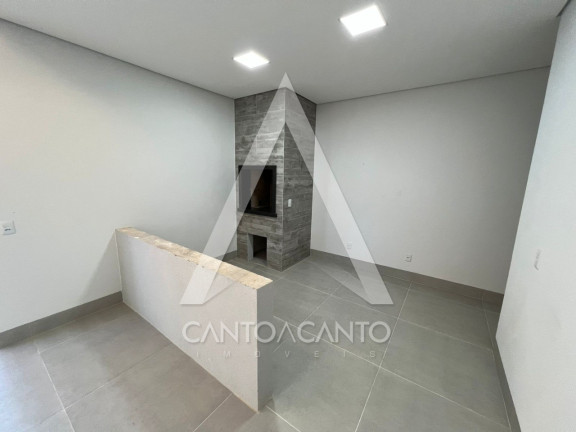 Imagem Casa com 3 Quartos à Venda, 200 m² em Residencial Ipanema - Sinop
