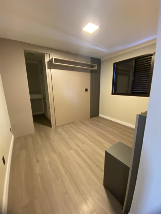 Imagem Apartamento com 3 Quartos à Venda, 192 m² em Pompéia - Santos