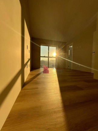 Imagem Cobertura com 4 Quartos à Venda, 151 m² em Centro - Balneário Camboriú