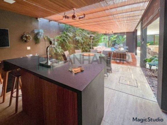 Imagem Casa com 5 Quartos à Venda, 772 m² em Jardim América - São Paulo