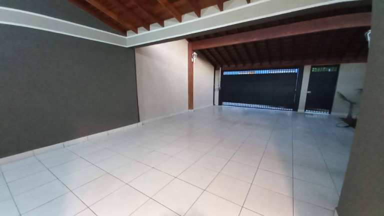 Imagem Casa com 3 Quartos à Venda, 250 m² em Jardim Paulista - Bauru