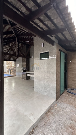 Imagem Casa com 3 Quartos à Venda, 253 m² em Residencial Barravento - Goiânia