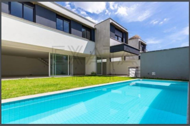 Imóvel com 4 Quartos à Venda, 427 m² em Campo Belo - São Paulo
