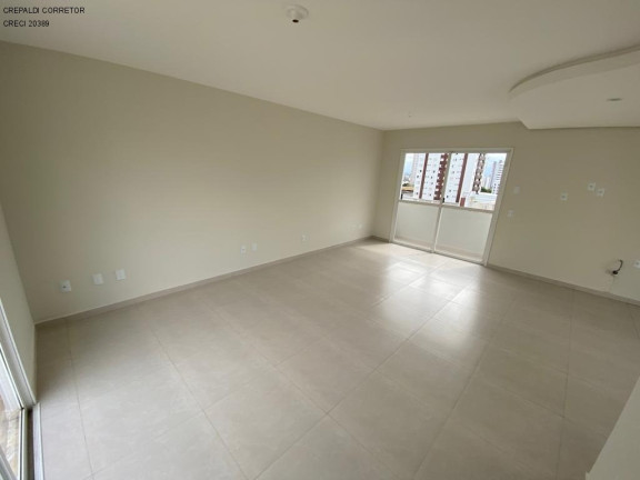 Imagem Imóvel com 3 Quartos à Venda, 290 m² em Comerciário - Criciúma Imagem Imóvel com 3 Quartos à Venda, 290 m² em Comerciário - Criciúma