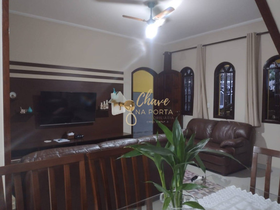 Sobrado com 3 Quartos à Venda, 230 m² em Centro - Carapicuíba
