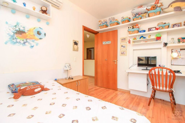 Imagem Casa de Condomínio com 3 Quartos à Venda, 151 m² em Ipanema - Porto Alegre