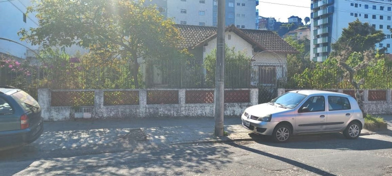 Terreno à Venda, 500 m² em Agriões - Teresópolis