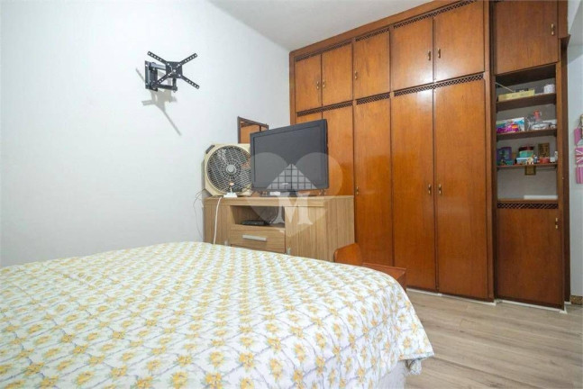 Imagem Sobrado com 4 Quartos à Venda, 180 m² em Vila Mariana - São Paulo Imagem Sobrado com 4 Quartos à Venda, 180 m² em Vila Mariana - São Paulo